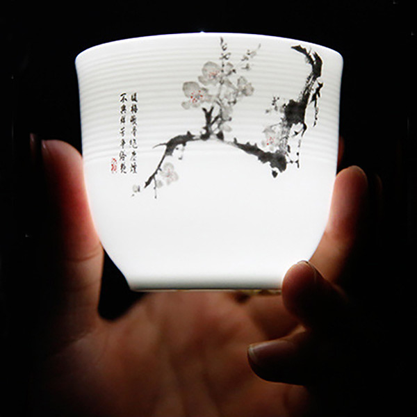 一枝獨(dú)秀骨瓷擺臺(tái)餐具