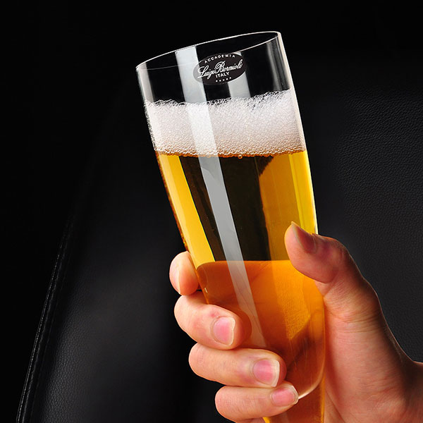 無(wú)鉛玻璃啤酒杯