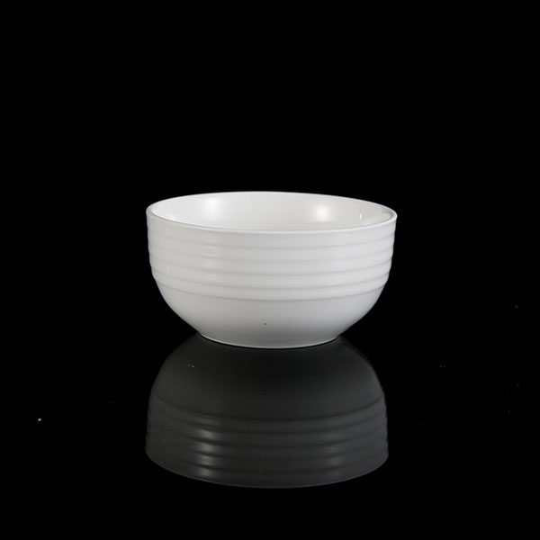 細(xì)紋白瓷碗